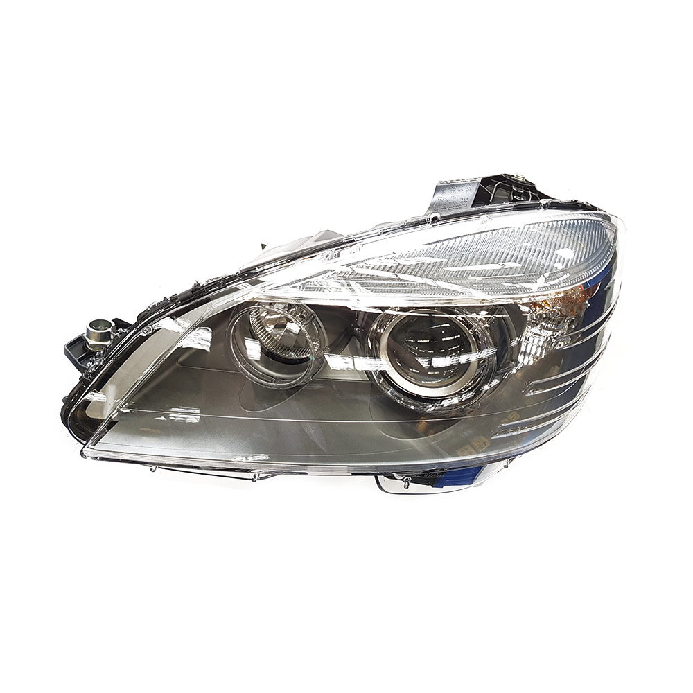 Faro Delantero Izquierdo DAPA Con Regulación Alcance - Tipo H4, Incluye Bombillas H4, P21W Y W5W - Homologación ECE